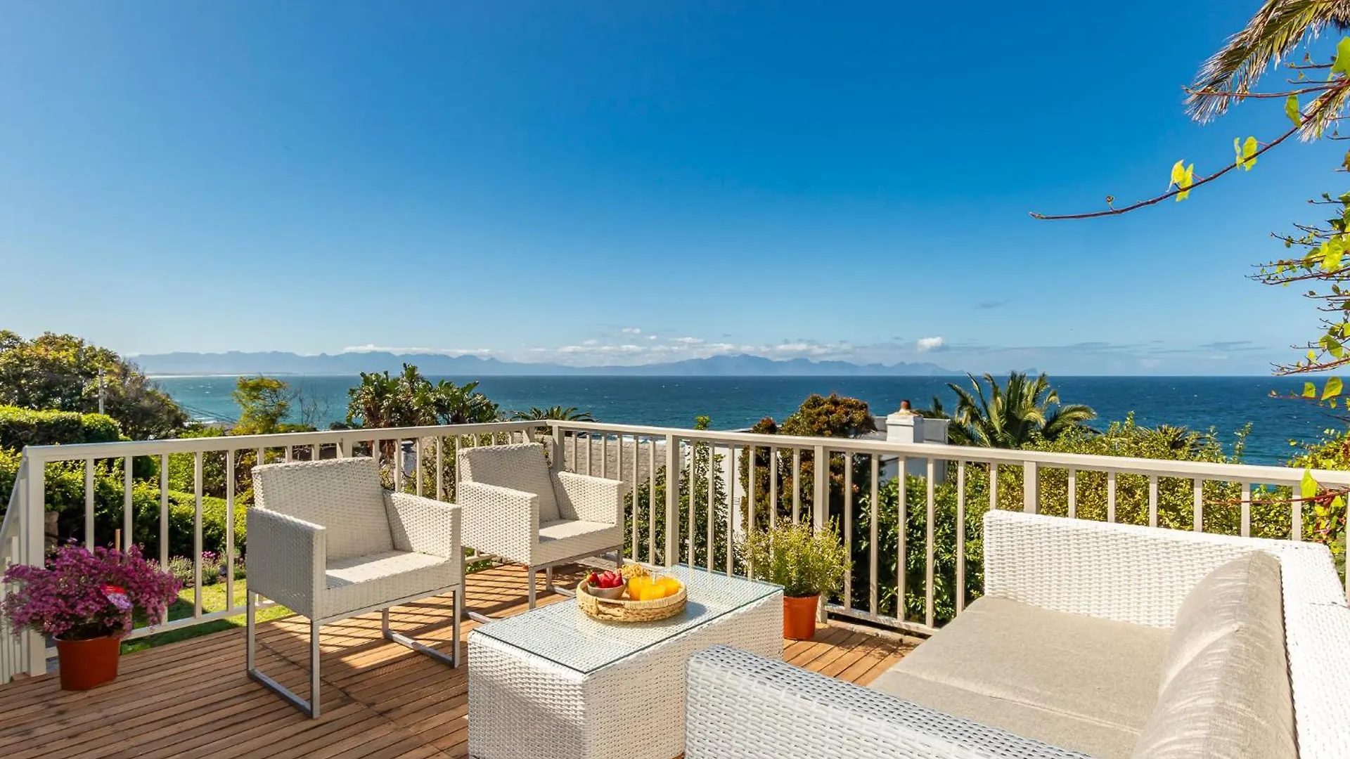 Davley House, St James Kalk Bay contacts